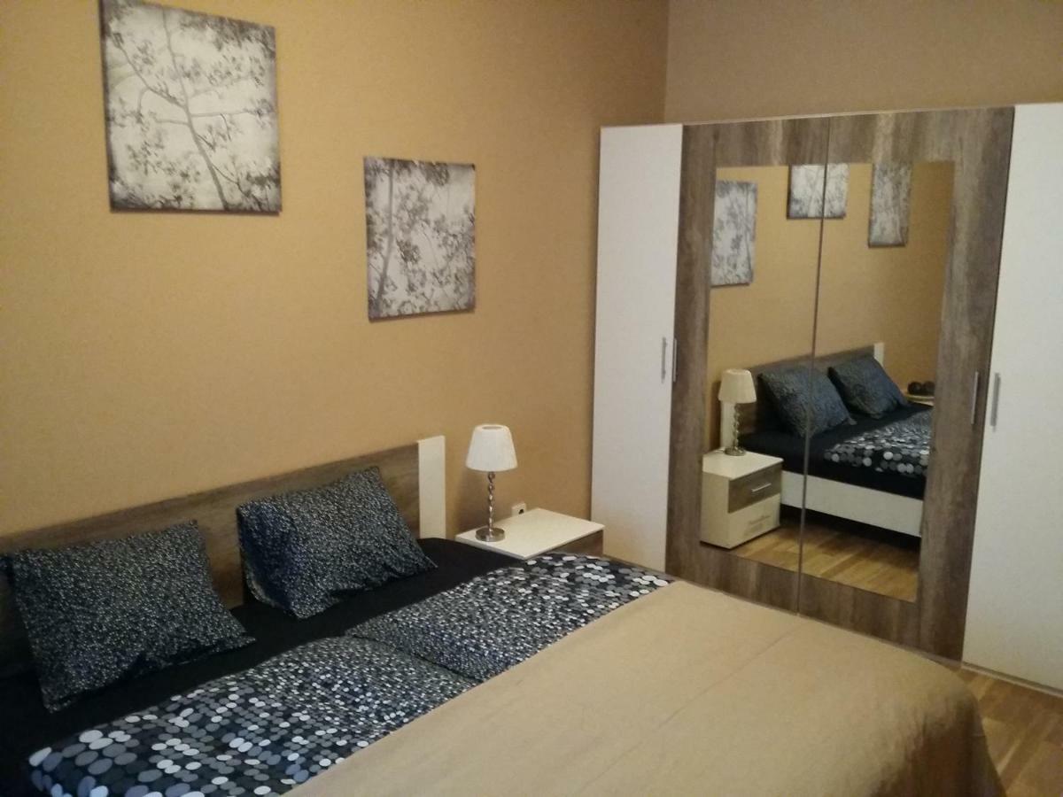 Angel Apartment Nr 4 Near To The Center Praga Exterior foto
